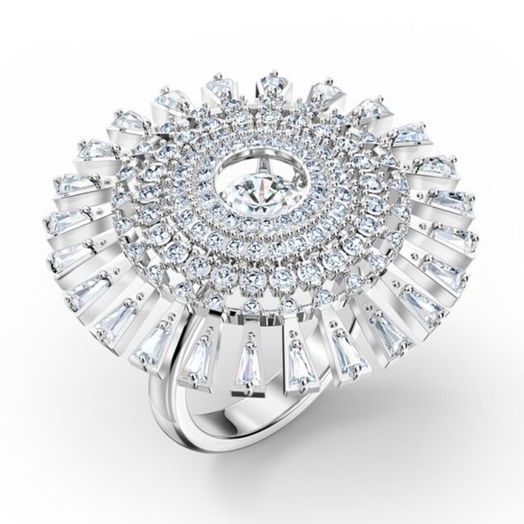 Swarovski Sparkling Dance Ring - Picture 1 of 14